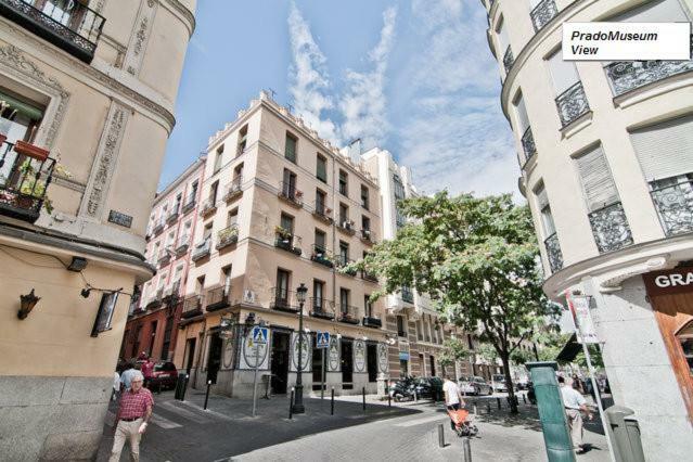 Ferienwohnung Prado Museum Air Madrid Exterior foto